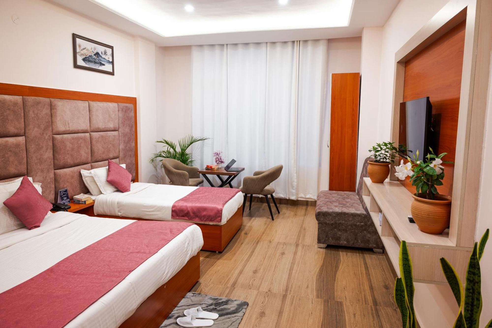 Hotel Sagar Residency - Best Mountain View Hotel In Pālampur Exteriör bild