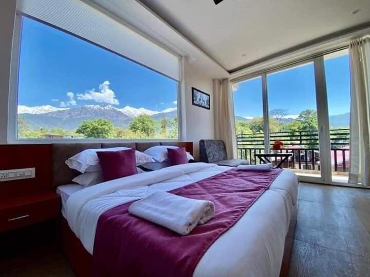 Hotel Sagar Residency - Best Mountain View Hotel In Pālampur Exteriör bild